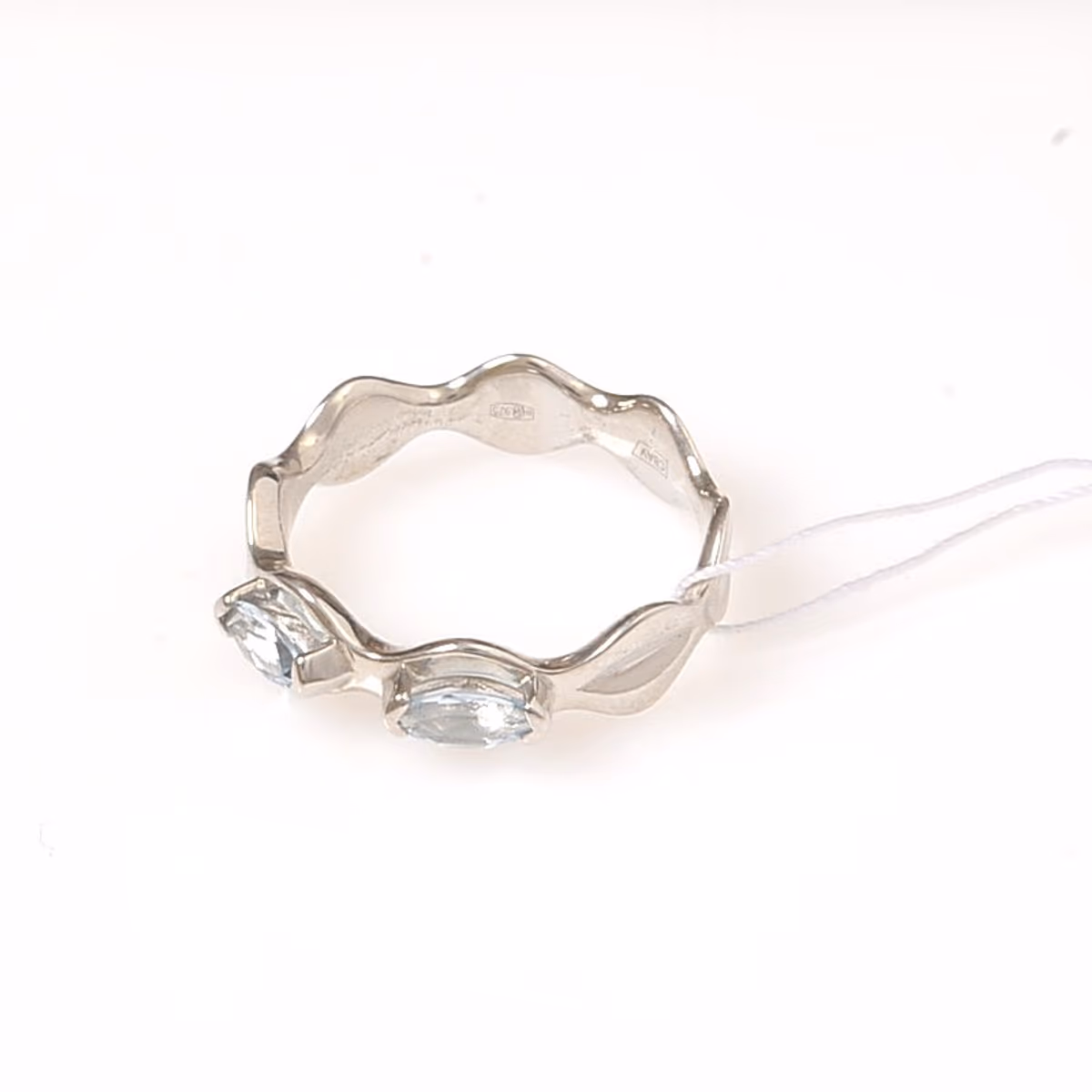 Кольцо из серебра 925 пробы